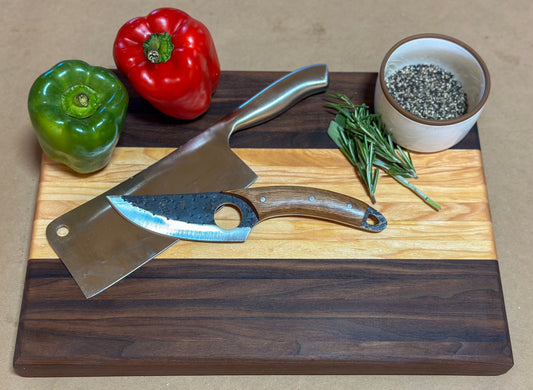 Cutting Board - Hefty Walnut / Maple Classic (1 3/4 x 11 1/2 x 15 3/4)