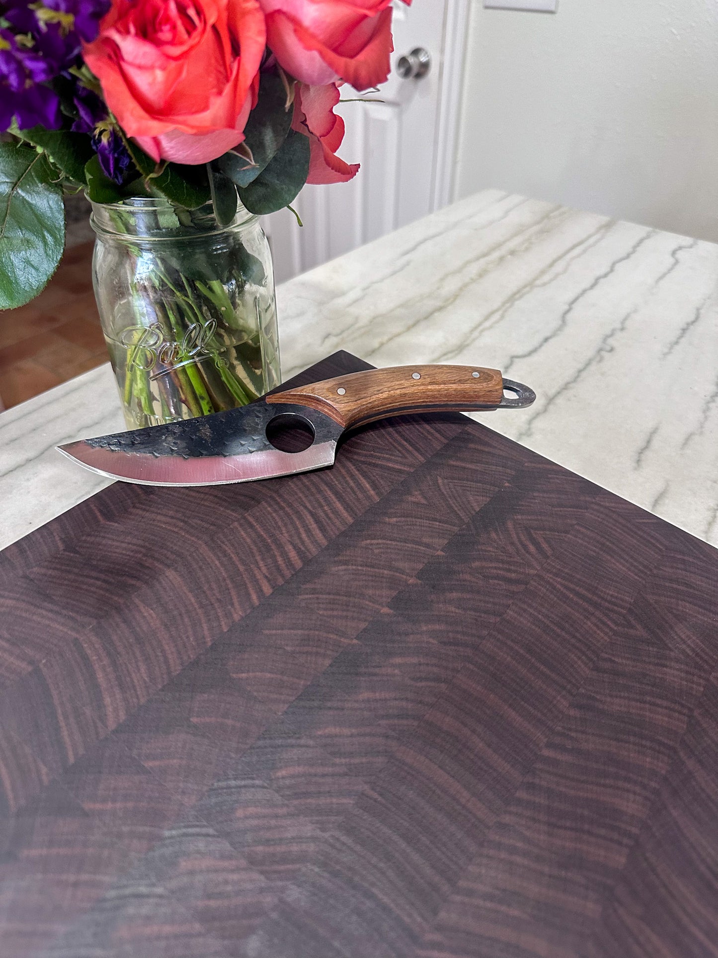 End Grain Walnut Cutting Board